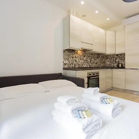 Apartament Termopili29 Cozy In Nolo By Hospity Mediolan